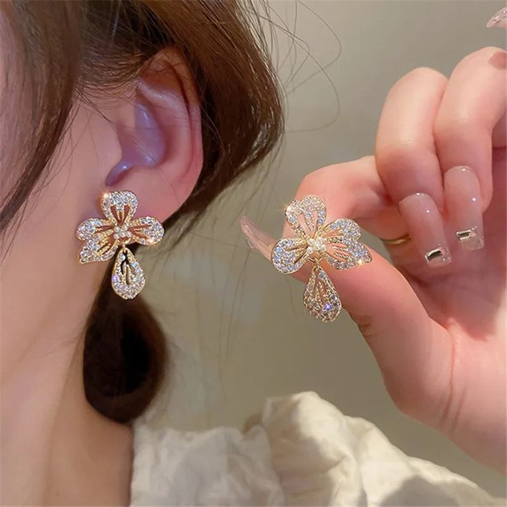 Boucles d'Oreilles "Chic Minimaliste"